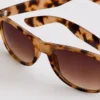 Klassische Wayfarer-Sonnenbrille