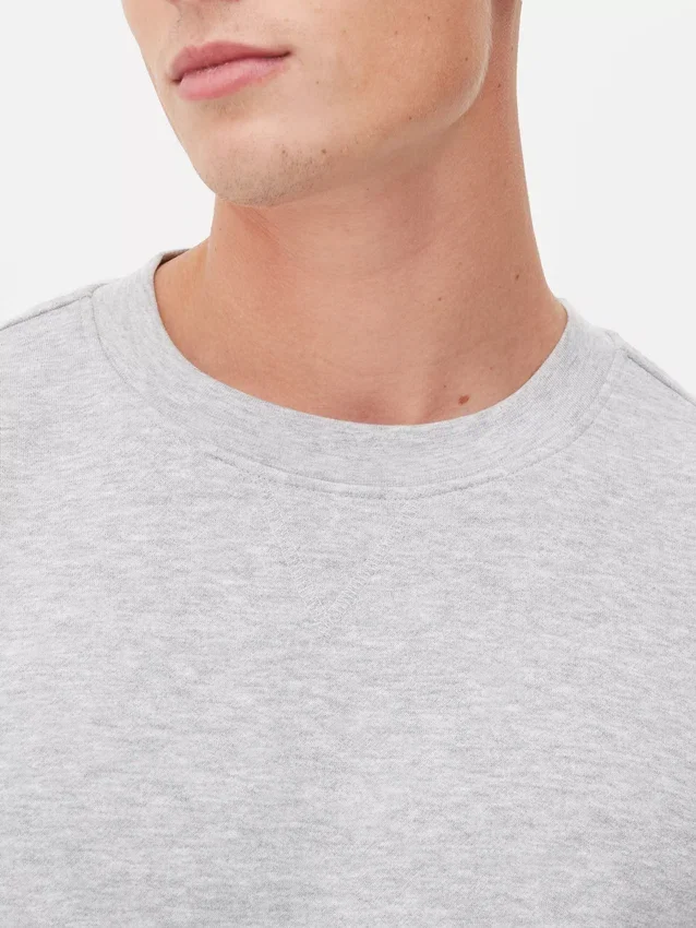 Klassisches Sweatshirt Klassisches Sweatshirt