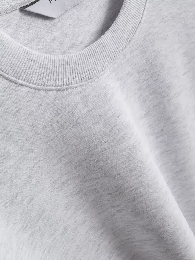 Klassisches Sweatshirt Klassisches Sweatshirt