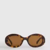 Klobige ovale Sonnenbrille Klobige ovale Sonnenbrille