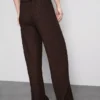 Knautschige Hose mit geradem Bein und Kordelzug Knautschige Hose mit geradem Bein und Kordelzug