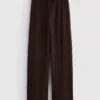 Knautschige Hose mit geradem Bein und Kordelzug Knautschige Hose mit geradem Bein und Kordelzug
