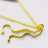 Kräuselt-Bikini-Oberteil mit kontrastierendem Dreieck Kräuselt-Bikini-Oberteil mit kontrastierendem Dreieck