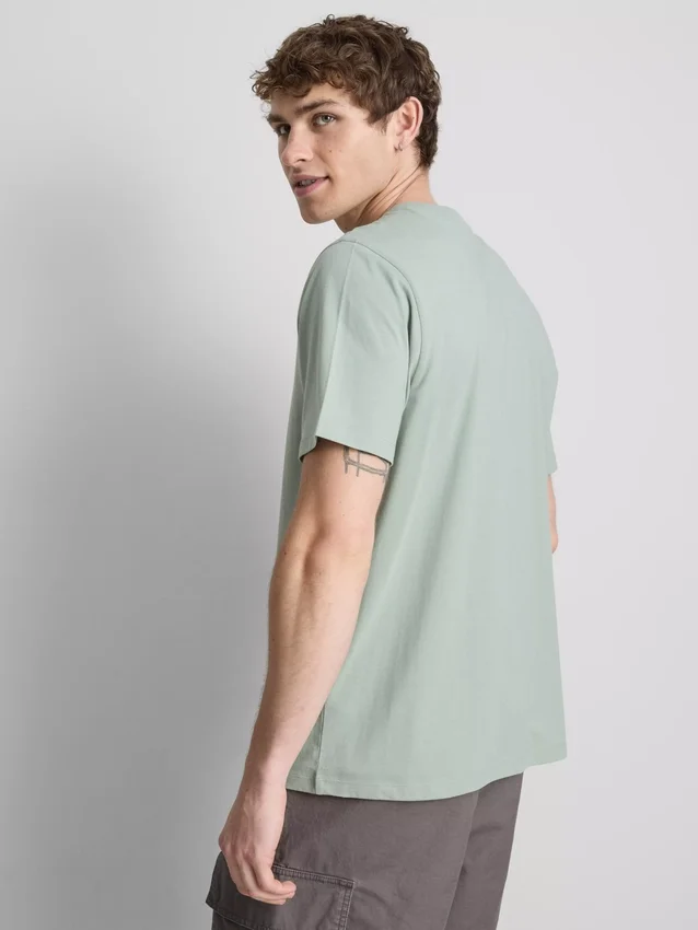 Kurzarm-T-Shirt in regulärer Passform Kurzarm-T-Shirt in regulärer Passform