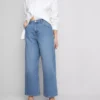 Kurze Denim-Jeans mit weitem Bein Kurze Denim-Jeans mit weitem Bein