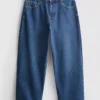 Kurze Denim-Jeans mit weitem Bein Kurze Denim-Jeans mit weitem Bein