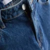 Kurze Denim-Jeans mit weitem Bein Kurze Denim-Jeans mit weitem Bein