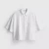 Kurzes, kastenförmiges Oxford-Shirt mit kurzen Ärmeln Kurzes, kastenförmiges Oxford-Shirt mit kurzen Ärmeln