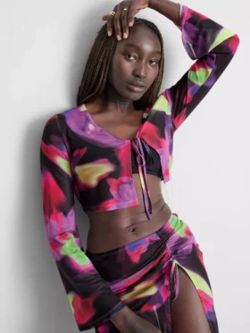 Kurzes Mesh-Top mit Bindedetail