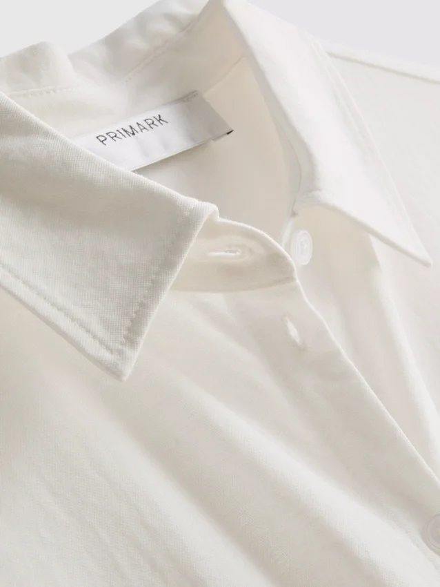Kurzärmeliges, gestuftes Minikleid Kurzärmeliges, gestuftes Minikleid