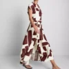 Kurzärmeliges Midi-Shirt-Kleid Kurzärmeliges Midi-Shirt-Kleid