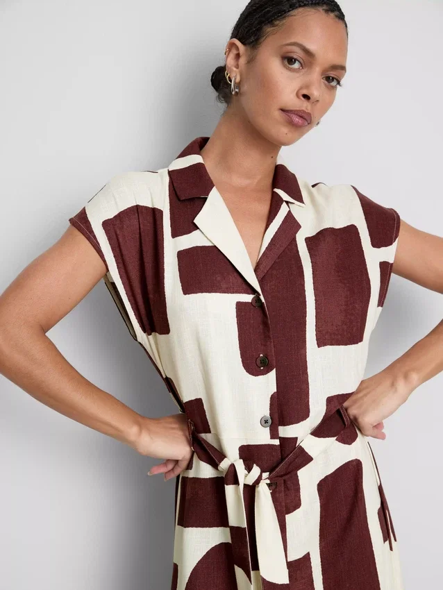 Kurzärmeliges Midi-Shirt-Kleid Kurzärmeliges Midi-Shirt-Kleid