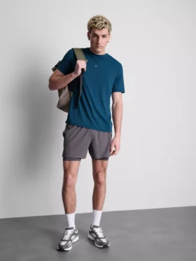Kurzärmeliges Sport-T-Shirt