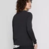 Langärmelige Strickjacke mit Rundhalsausschnitt Langärmelige Strickjacke mit Rundhalsausschnitt