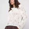 Langärmliges Top aus baumwollreichem Häkelstoff Langärmliges Top aus baumwollreichem Häkelstoff