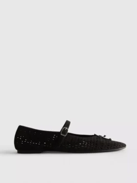 Lasergeschnittene Mary-Jane-Flache Schuhe