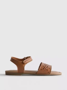 Lasergeschnittene Sandalen