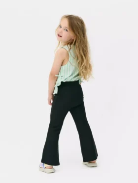 Leggings im Ottoman-Stil mit ausgestelltem Bein