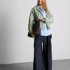 Leichte, geraffte Jacke Leichte, geraffte Jacke