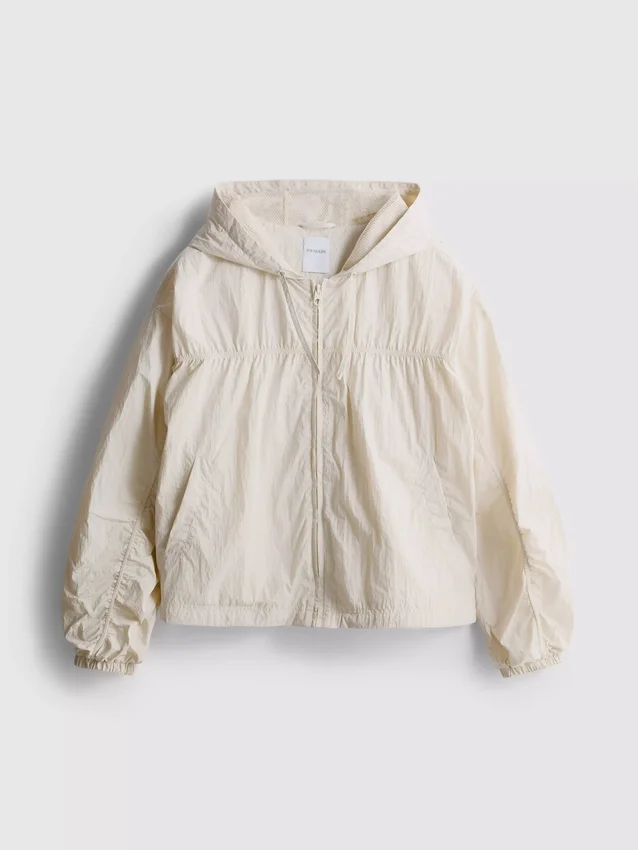 Leichte, geraffte Jacke Leichte, geraffte Jacke