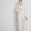 Lila Blazer mit einreihigem Verschluss Lila Blazer mit einreihigem Verschluss