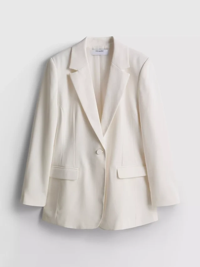 Lila Blazer mit einreihigem Verschluss Lila Blazer mit einreihigem Verschluss