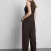 Lila Hose mit geradem Bein