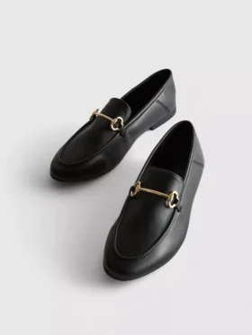 Loafer mit Snaffle-Detail