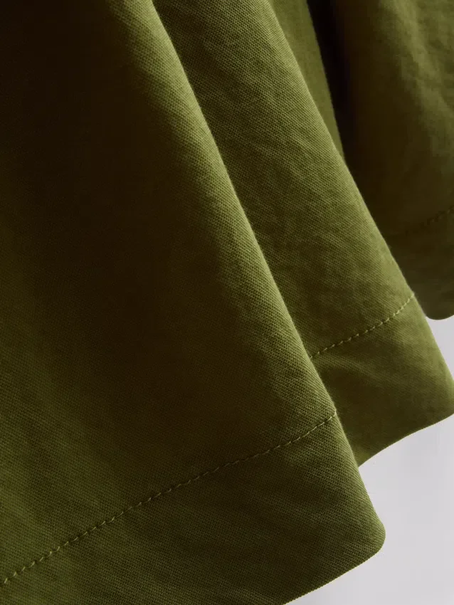 Locker sitzende Bermudashorts mit Struktur Locker sitzende Bermudashorts mit Struktur