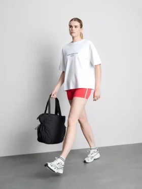Locker sitzendes Active-T-Shirt aus Baumwolle mit Grafikprint