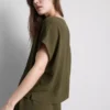 Locker sitzendes T-Shirt mit Rundhalsausschnitt und guter Luftzirkulation Locker sitzendes T-Shirt mit Rundhalsausschnitt und guter Luftzirkulation