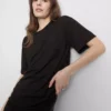 Longline-T-Shirt mit aufgesetzter Tasche Longline-T-Shirt mit aufgesetzter Tasche