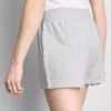 Lounge-Shorts aus Baumwolle mit geschlitztem Saum Lounge-Shorts aus Baumwolle mit geschlitztem Saum