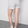 Lounge-Shorts aus Baumwolle mit geschlitztem Saum Lounge-Shorts aus Baumwolle mit geschlitztem Saum