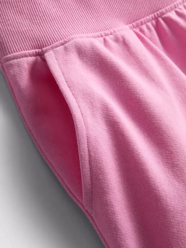 Lounge-Shorts aus Baumwolle mit geschlitztem Saum Lounge-Shorts aus Baumwolle mit geschlitztem Saum