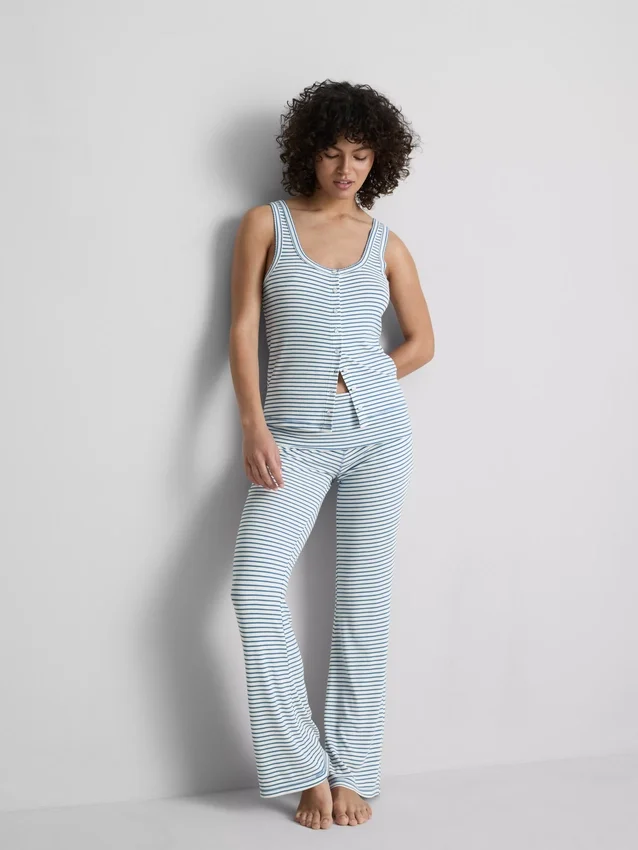 „Love to Lounge“ – geripptes, gestreiftes Schlafanzug-Cami-Top „Love to Lounge“ – geripptes, gestreiftes Schlafanzug-Cami-Top