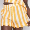 Love to Lounge-Pyjama-Shorts mit Streifen und Rüschen Love to Lounge-Pyjama-Shorts mit Streifen und Rüschen