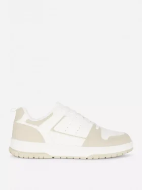 Low-Top-Sneaker