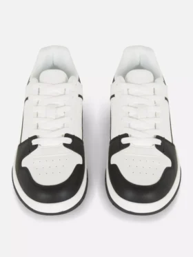 Low-Top-Sneaker