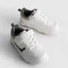 Low-Top-Sneaker