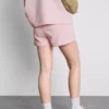 Lässige Airport-Shorts mit hohem Baumwollanteil Lässige Airport-Shorts mit hohem Baumwollanteil