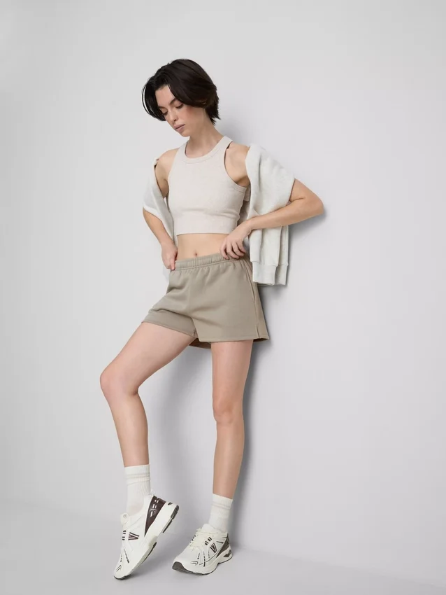 Lässige Freizeitshorts mit hohem Baumwollanteil Lässige Freizeitshorts mit hohem Baumwollanteil