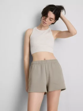 Lässige Freizeitshorts mit hohem Baumwollanteil Lässige Freizeitshorts mit hohem Baumwollanteil