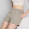 Lässige Freizeitshorts mit hohem Baumwollanteil Lässige Freizeitshorts mit hohem Baumwollanteil