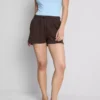 Lässige Shorts aus Baumwolle mit Kordelzug Lässige Shorts aus Baumwolle mit Kordelzug