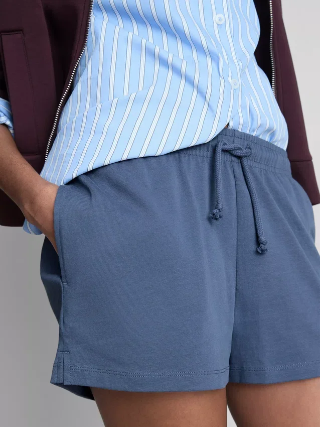 Lässige Shorts aus Baumwolle mit Kordelzug Lässige Shorts aus Baumwolle mit Kordelzug