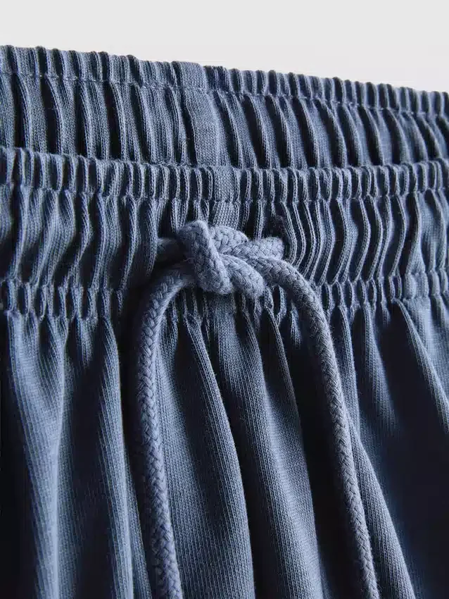 Lässige Shorts aus Baumwolle mit Kordelzug Lässige Shorts aus Baumwolle mit Kordelzug