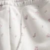 Lässige Shorts mit Blumenmuster aus baumwollreichem Material Lässige Shorts mit Blumenmuster aus baumwollreichem Material