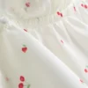 Luftiges Bralette mit Spitzenbesatz in Kirschrot Luftiges Bralette mit Spitzenbesatz in Kirschrot
