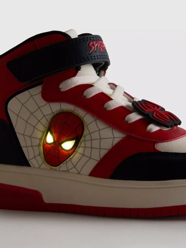 Marvel Spider-Man High-Top-Sneaker mit Leuchteffekt Marvel Spider-Man High-Top-Sneaker mit Leuchteffekt